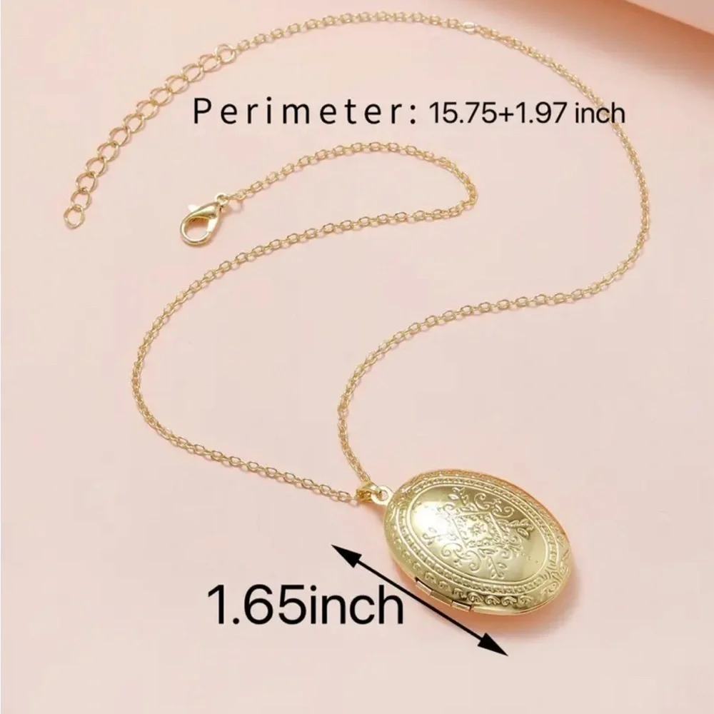New! Carved Photo Frame Locket Necklace